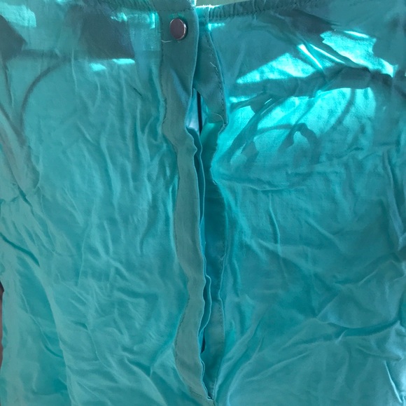 Top - Picture 3 of 4